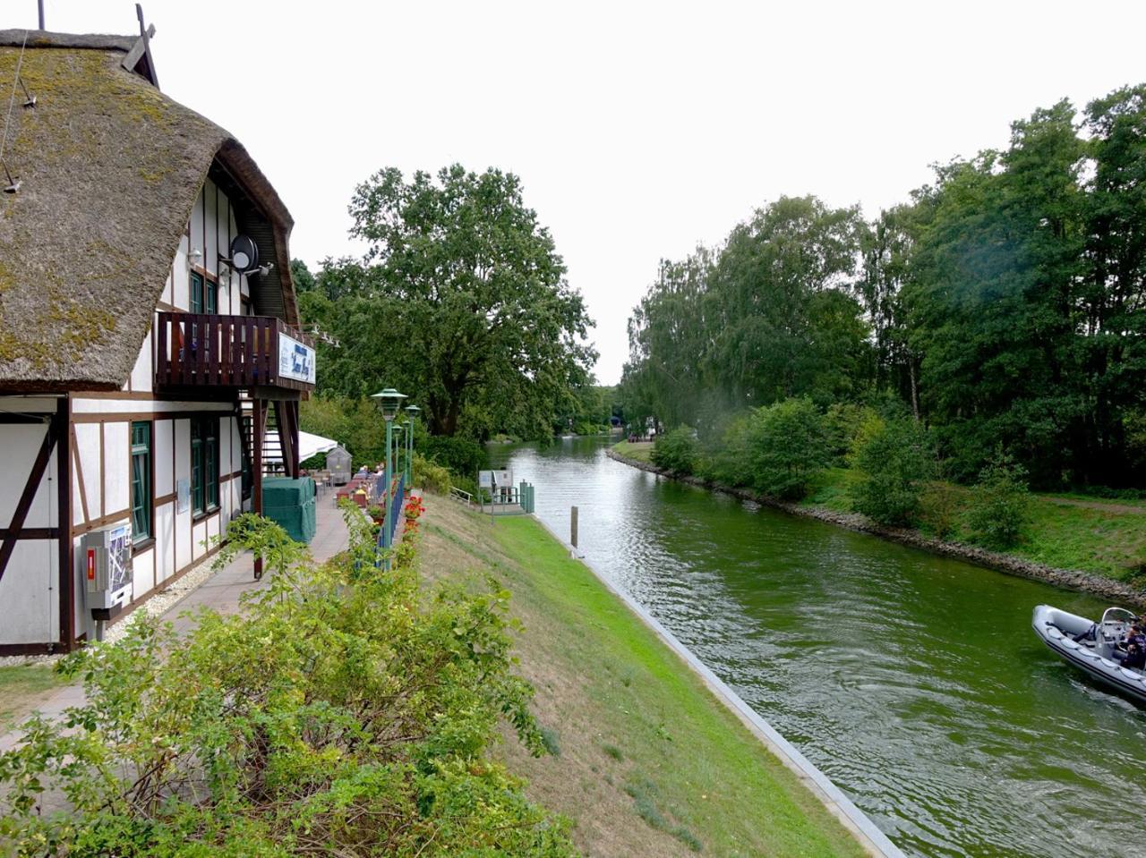 Ferienhaus In Lenz Am Plauer See Malchow  Zewnętrze zdjęcie